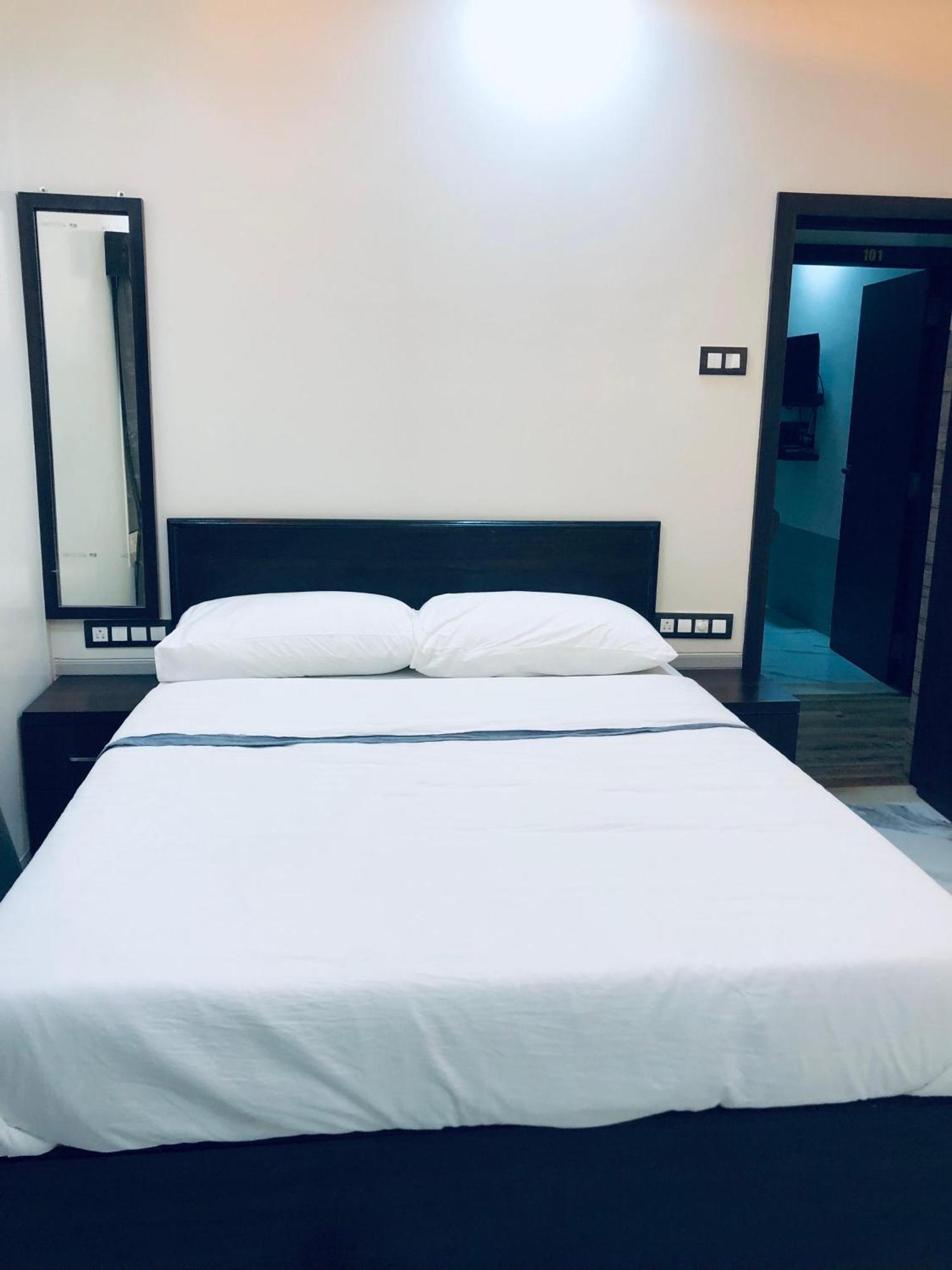 Sameena Guest House Panchgani Exterior photo